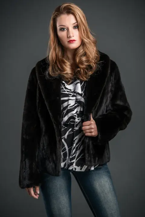 Alex Furs product photo